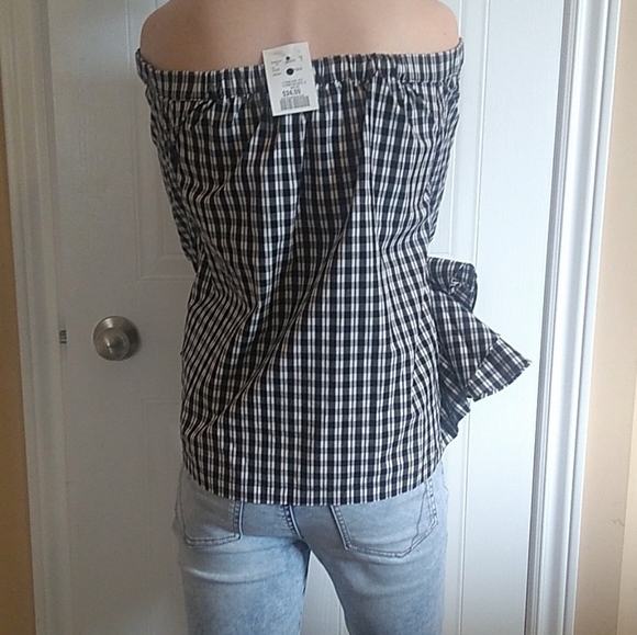 NWT 1 State Off the Shoulder Gingham Blouse size M with waterfall sleeves - Picture 2 of 8